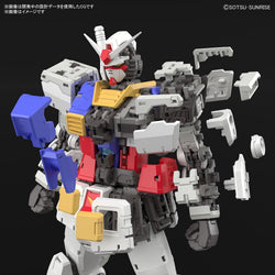 Gundam Model Kit - Real Grade (RG 1/144) - RX-78-2 Gundam Ver. 2.0