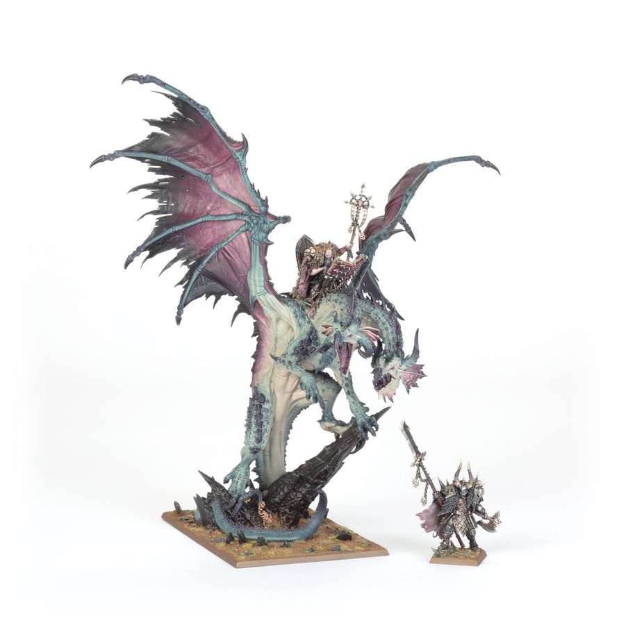 Warhammer The Old World: Warriors of Chaos - Lord/Sorcerer on Chaos Dragon (08-19)
